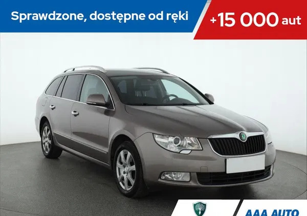 mazowieckie Skoda Superb cena 33000 przebieg: 219363, rok produkcji 2011 z Bytom